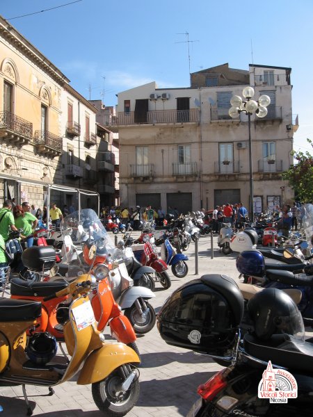 VESPA DAY
